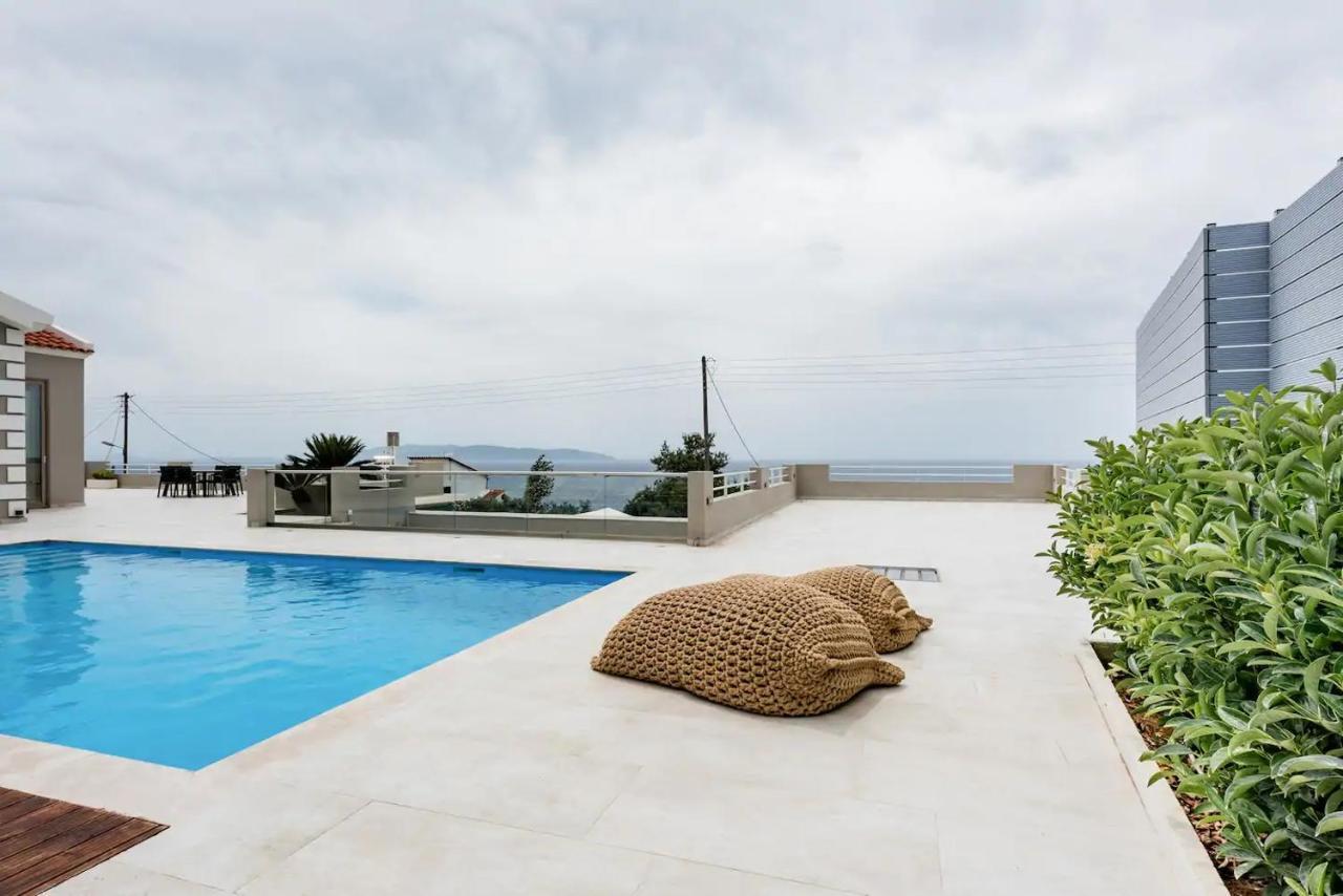 Etherealvilla-Family Villa With Pool Lourdata  Zewnętrze zdjęcie