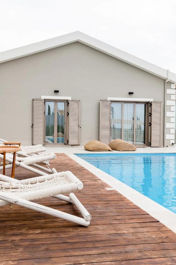 Etherealvilla-Family Villa With Pool Lourdata  Zewnętrze zdjęcie